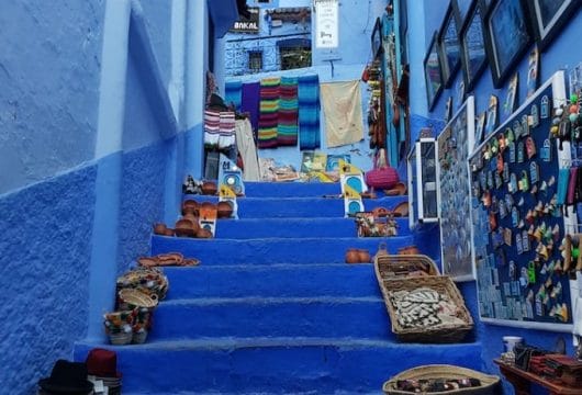 Chefchaouen, blau getünchte Treppen
