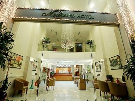 Moon View Hotel Außen