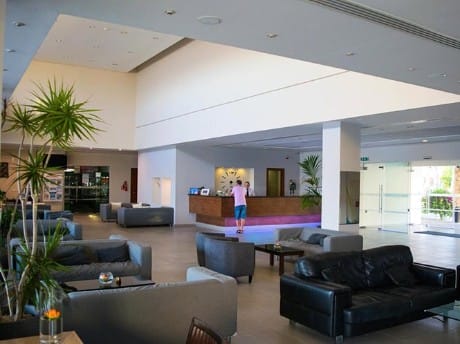 Zypern Theo Sunset Lobby