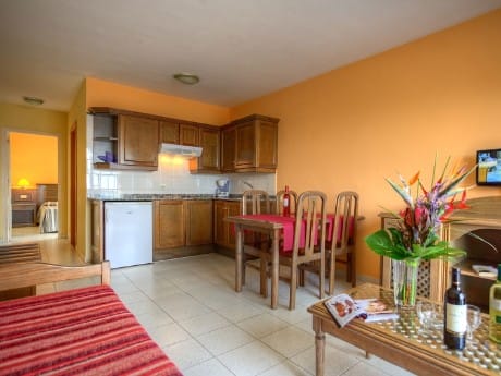 Beispieleinrichtung des Tres Palmeras