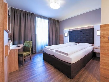 Goldenes Theater Hotel Salzburg Zimmer