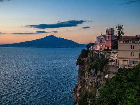 Italien-Amalfiküste-Abenddämmerung