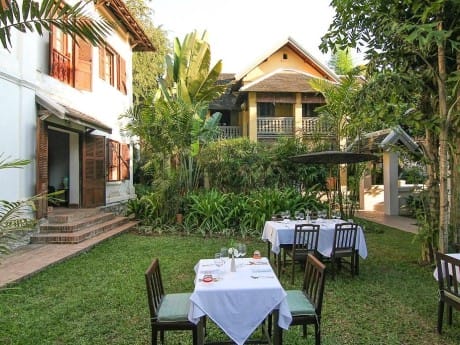 Der Garten des Satri House Hotel 