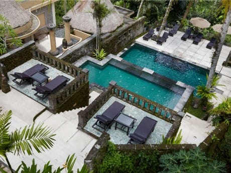 Poolanlage des Wapa di Ume Resort