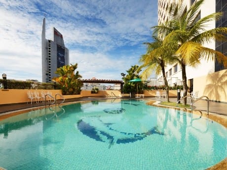 Der Außenpool des Sunway Hotel