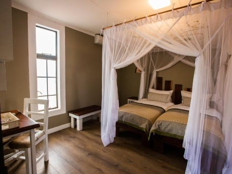 Zimmerbeispiel, Kalahari Anib Lodge