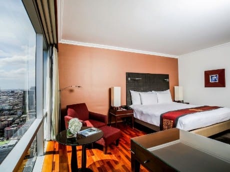 Pullman Bangkok G, Premium Deluxe Room