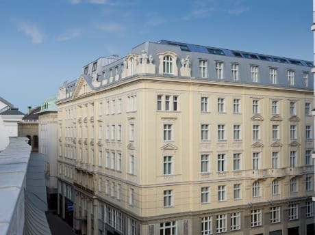 Hotel Steigenberger Herrenhof