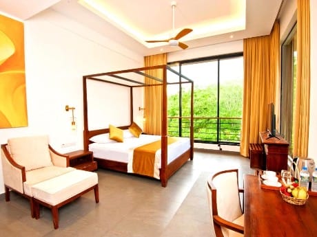 Lake Forest Hotel, Zimmerbeispiel