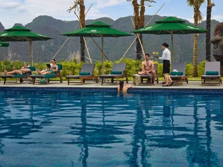 Poolarea im Ninh Binh Hidden Charm