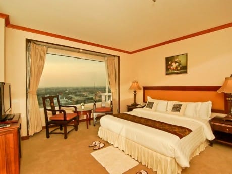 Champasak Grand Hotel Zimmer