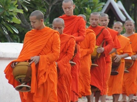 Almosengang Luang Prabang