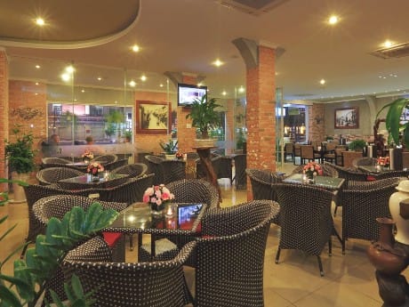 Restaurant des Royal Hotel Saigon 