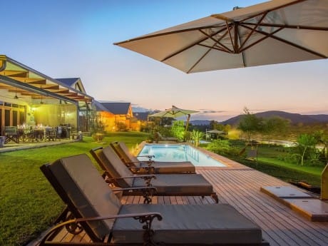 Kambaku River Lodge Pool