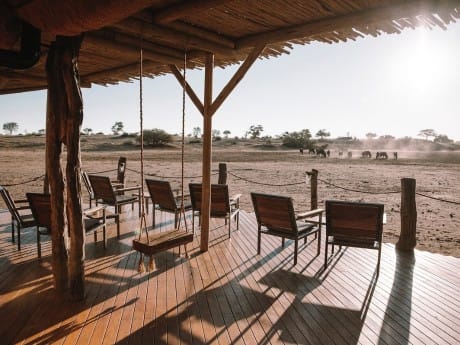 Kalahari Red Dunes Lodge Terrasse