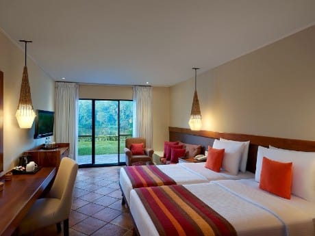 cinnamon citadel-superior-room