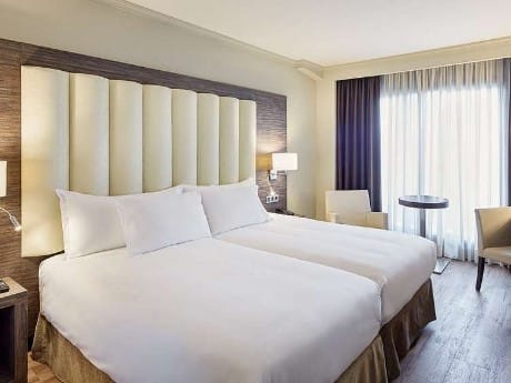 Beispielzimmer im Gran Luna Granada