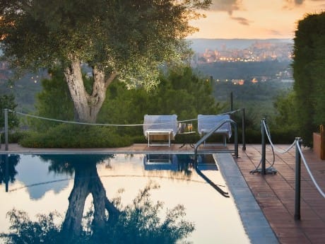 Villa-Favorita-Noto-Pool-Ausblick