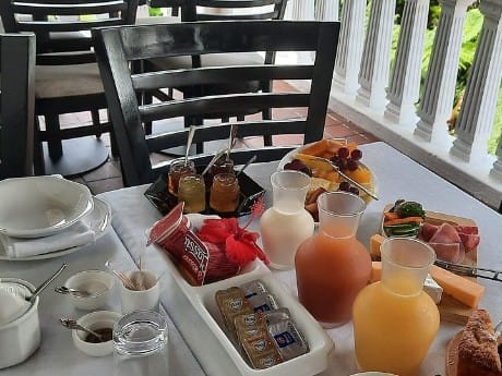 St. Lucia Wetland Guest House Frühstück