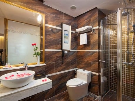 Beispielbadezimmer im Tirant