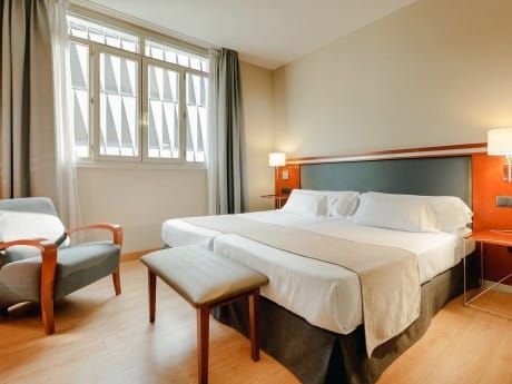 Abba Euskalduna Hotel- Zimmer