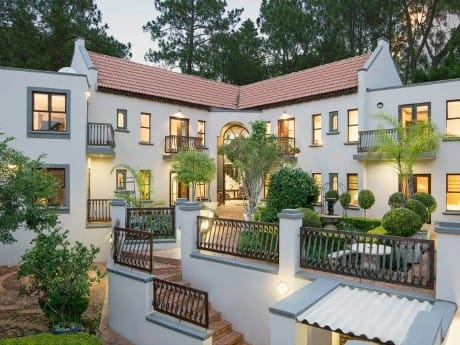 Außenansicht des Mont d 'Or Bohemian 