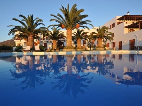 Hotel Eri Paros Pool