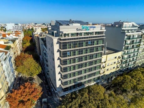 Das Hotel Smy von außen