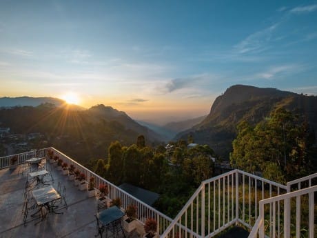 Morning Dew Hotel, Terrasse
