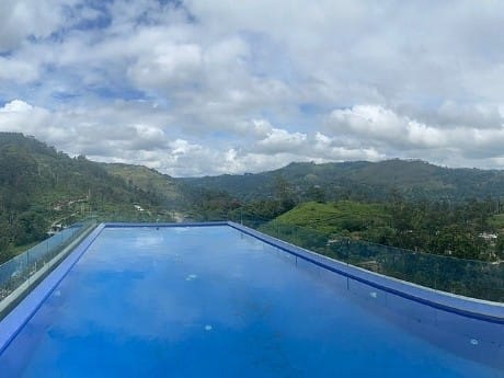 Morning Dew Hotel, Pool