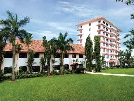 Taj Malabar Cochin_Außenansicht